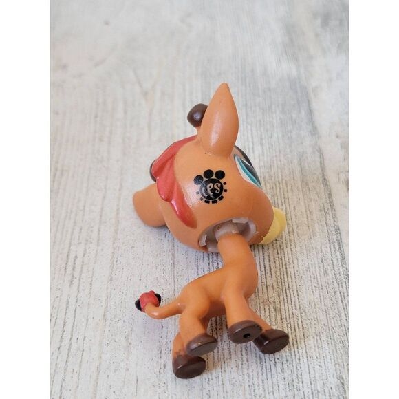 LPS Hasbro giraffe Littlest pet shop toy figure - Picture 4 of 4